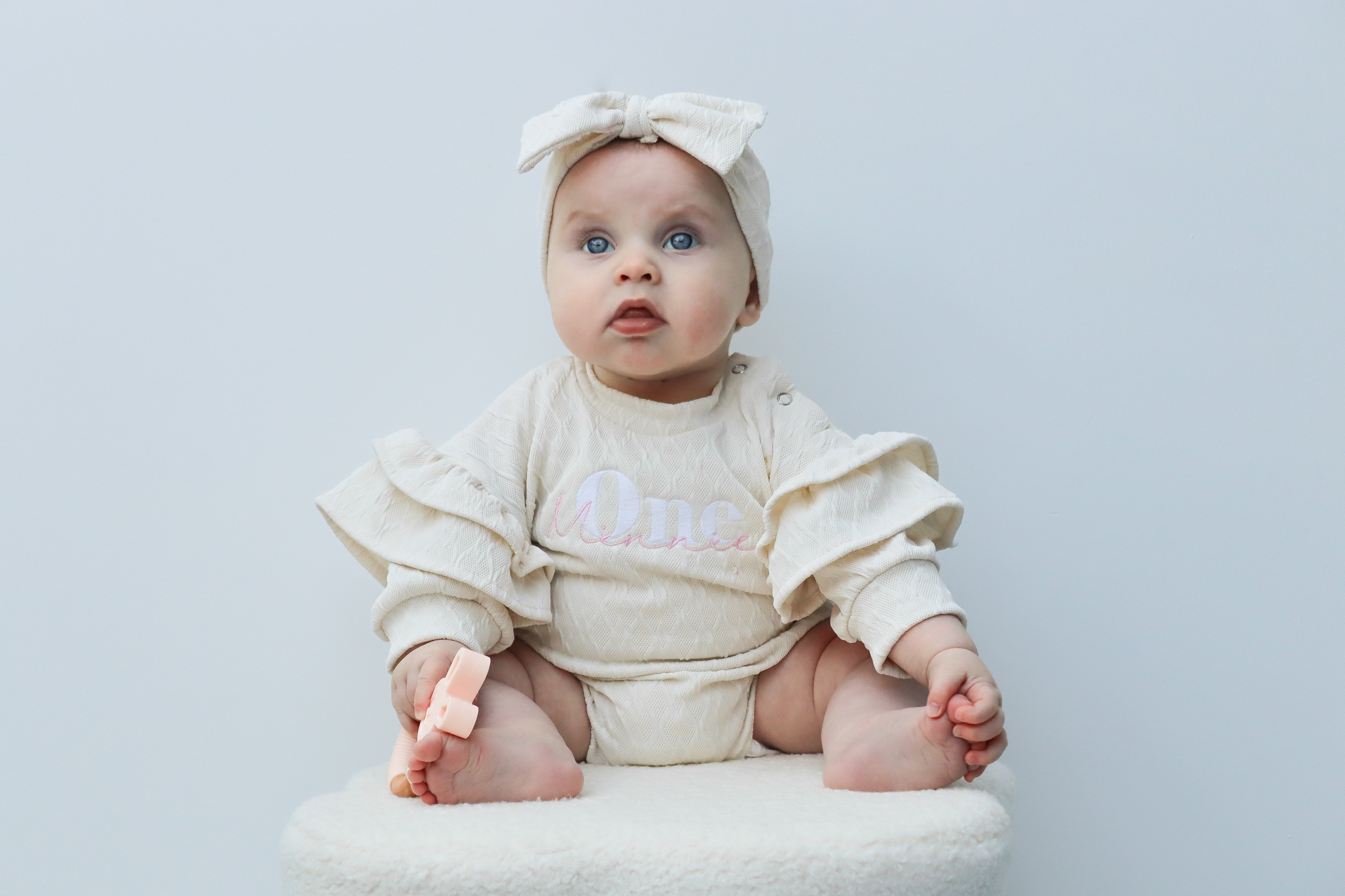 Frill sleeve romper and bow head band