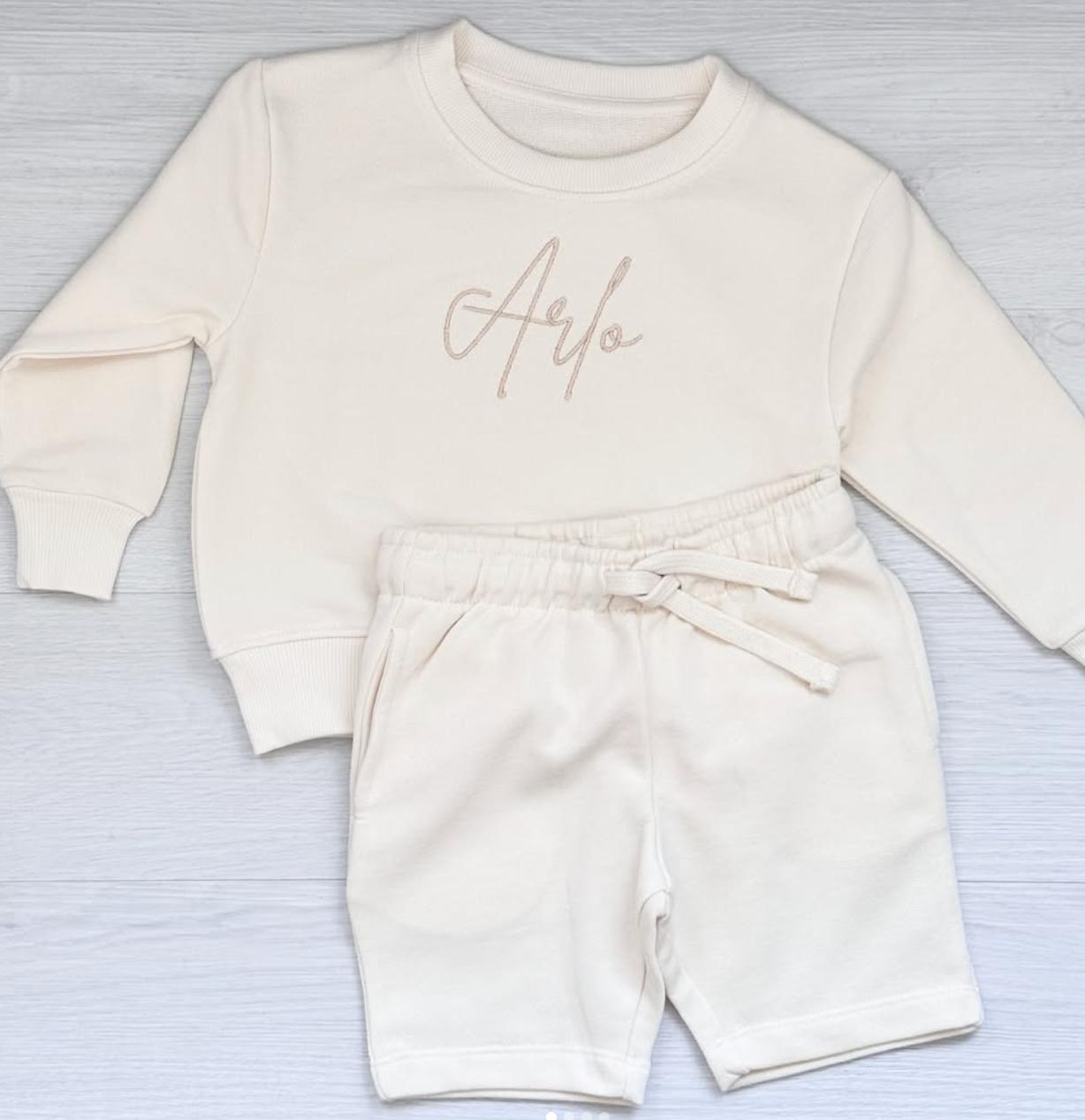 Sweatshirt shorts set